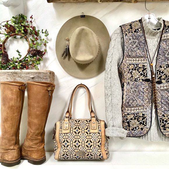 Fossil Handbags - Beautiful FOSSIL tapestry doctor bag w equestrian/prairie/cottage core vibe